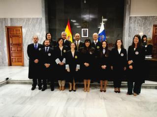 Los nuevos jueces con la Sala de Gobierno del alto tribunal canario